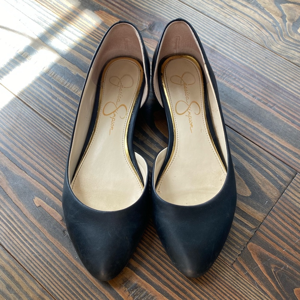 Jessica Simpson Black Leather Flats